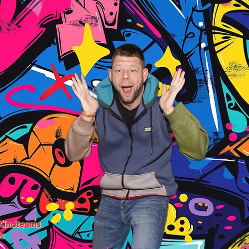 eus kruipt uit paasei 500x500